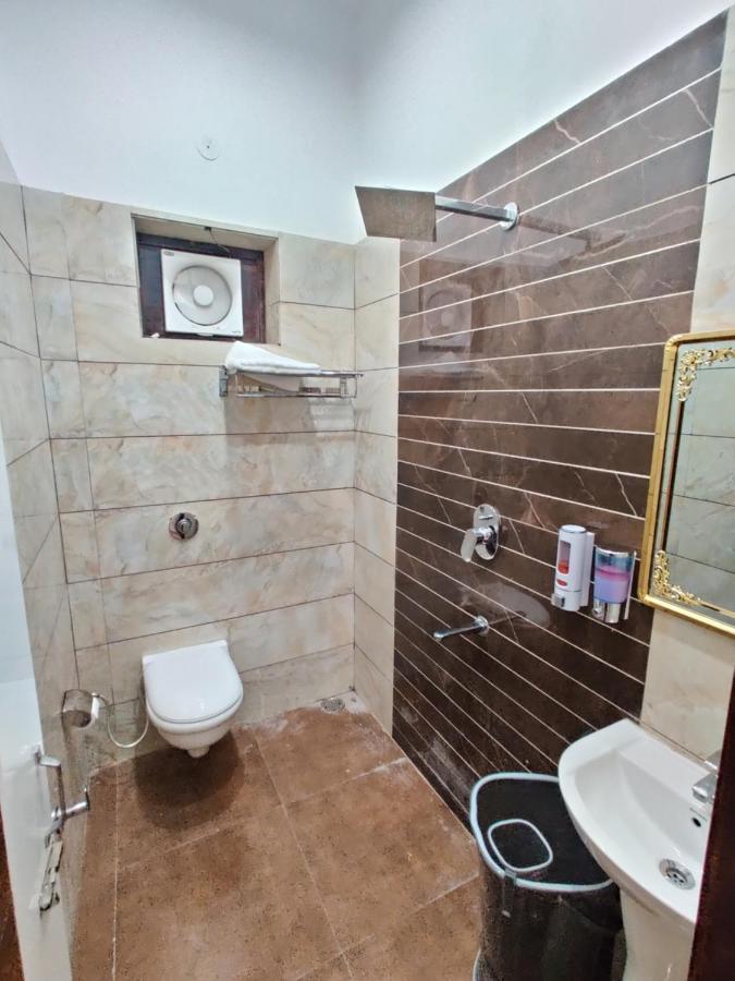 Hotel Guntas Residency Amritsar Exterior foto