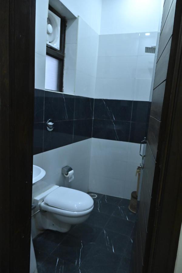 Hotel Guntas Residency Amritsar Exterior foto