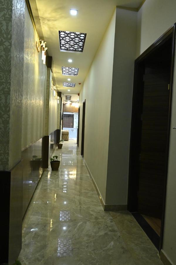 Hotel Guntas Residency Amritsar Exterior foto