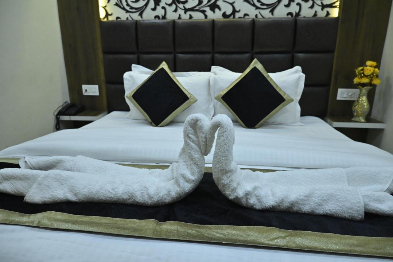 Hotel Guntas Residency Amritsar Exterior foto